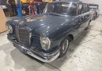  Voir d&eacute;tails -Mercedes 220 benz se 1964 1ere main historique comple &agrave;   La Boisse (01)