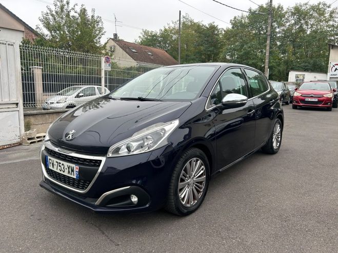 Peugeot 208 BUSINESS lueHDi 100ch BVM6 Allure Bleu de 2018