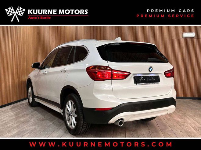 BMW X1 sDrive18iA Alu17-Leder-SportZet-VerwZet- Blanc M�tallis� de 