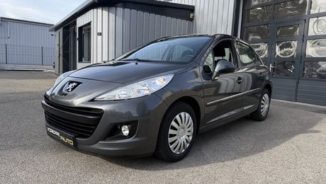 Peugeot 207 207  1.4 HDI FAP BLUE LION 5P 2013 d'occasion a Moirans (38)