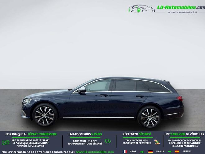Mercedes Classe E 300 de BVA Bleu M�tallique de 2020