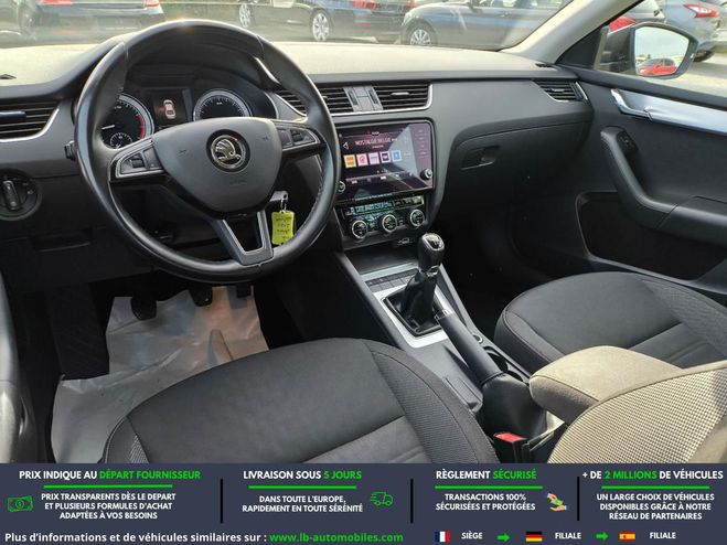 Skoda Octavia 1.0 TSI 110 ch BVM Noir M�tallique de 2020