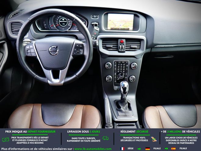 Volvo V40 T3 152 ch BVA Noir M�tallique de 2019