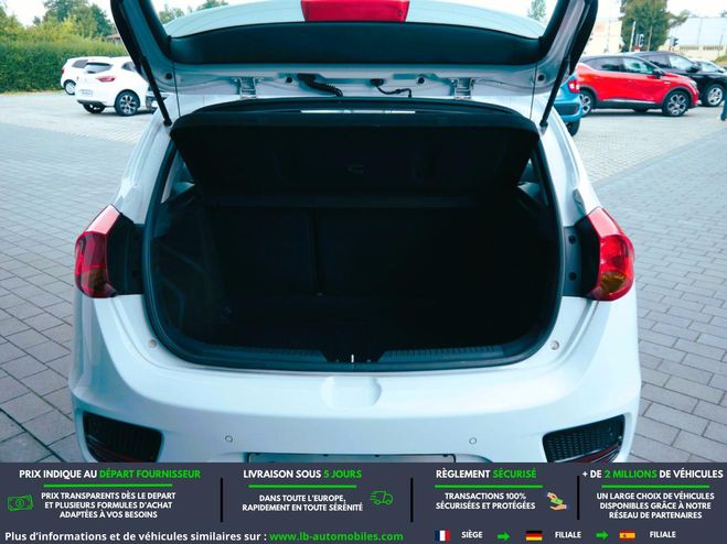 Kia Ceed 1.4 100 ch Blanc de 2016