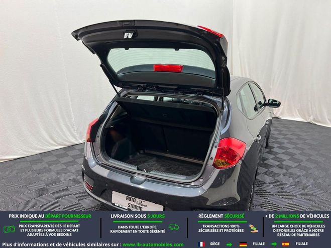 Kia Ceed 1.4 100 ch Gris M�tallique de 2016