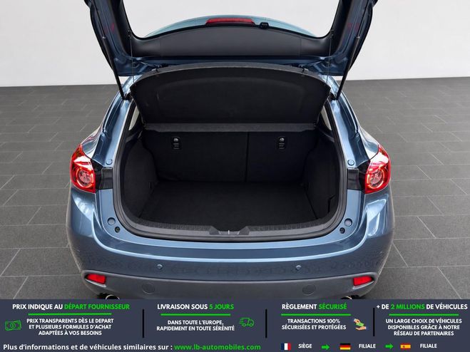 Mazda 3 2.0L SKYACTIV-G 120 ch Bleu M�tallique de 2016