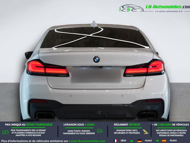BMW Serie 5 M550i xDrive 530 ch BVA Blanc de 2021