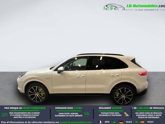 Porsche Cayenne E-Hybrid 3.0 V6 462 ch  BVA Blanc de 2021