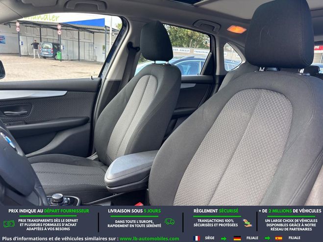BMW Serie 1 118i 136 ch BVM Bleu M�tallique de 2017