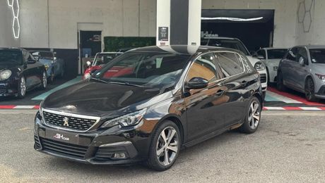 Peugeot 308 GT LINE / PHASE 2 / 1.2L 130cv EAT8 BVA 2018 d'occasion a  La Seyne-sur-Mer (83)