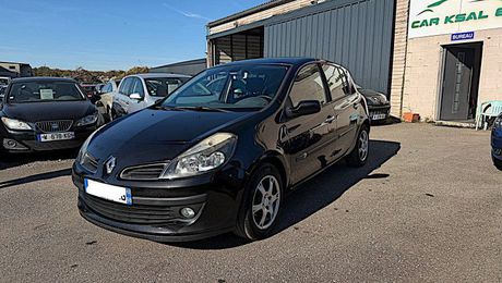 Renault Clio III 1.2 16V 75CH DYNAMIQUE 5P 2007 d'occasion a Wittelsheim (68)