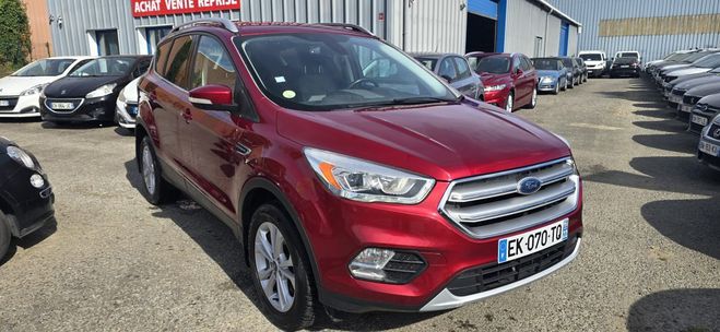 Ford Kuga II 1.5 TDCi Rouge M�tallis� de 2017