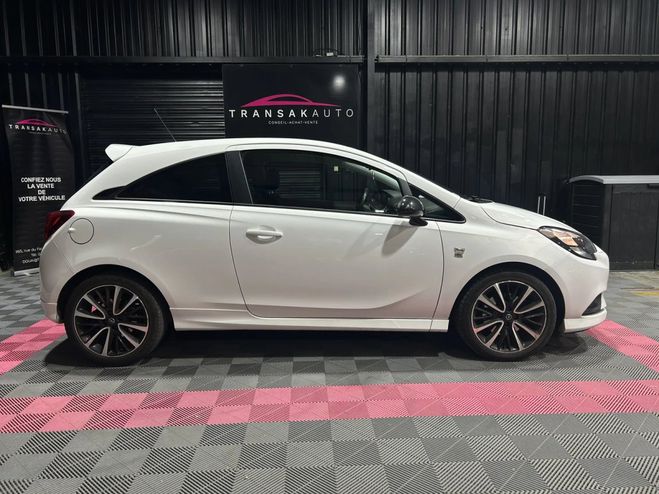 Opel Corsa 1.3 CDTI 95 CH OPC LINE Blanc de 2017