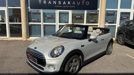 Mini Cooper CABRIOLET 1.5 i 12V 136 cv 2017 d'occasion a Venelles (13)