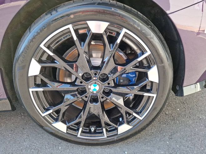 BMW Serie 1 M135 xDrive 300 ch DKG7 M Performance 5p Violet de 2024