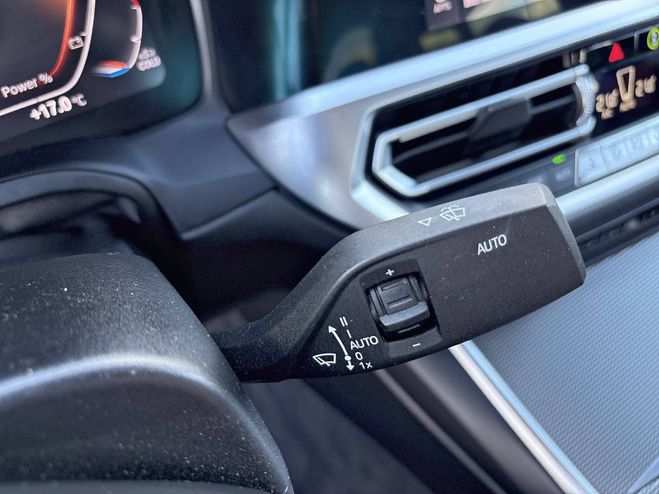 BMW Serie 3 320d 190 ch BVA8 M Sport 4p Noir de 2020