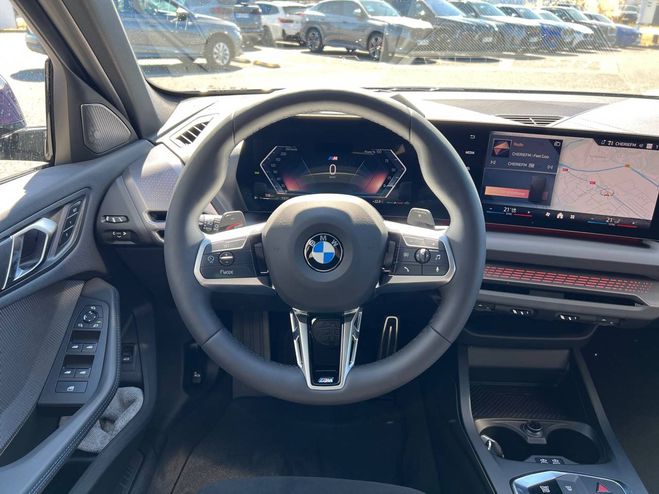 BMW Serie 1 120 170 ch DKG7 M Sport 5p Violet de 2025