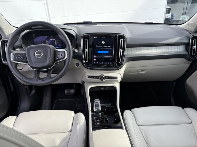 Volvo XC40 XC40 B4 197 ch DCT7 Ultimate 5p Black de 2022