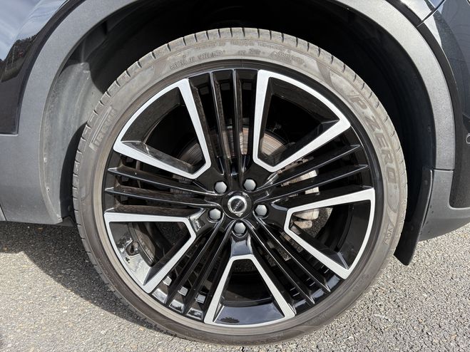 Volvo XC40 XC40 B4 197 ch DCT7 Ultimate 5p Black de 2022