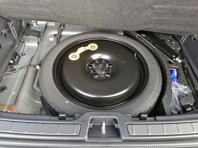 Volvo XC40 XC40 B3 163 ch DCT7 Ultra 5p Black de 2025