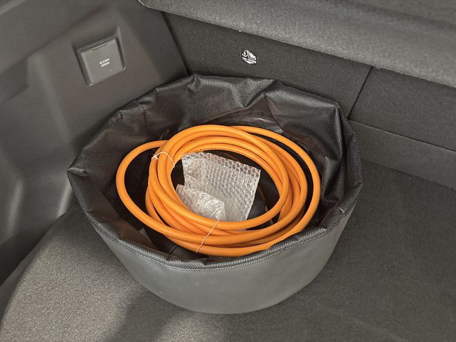 Toyota C HR C-HR Hybride Rechargeable 225 Graphic 5p Red de 2026