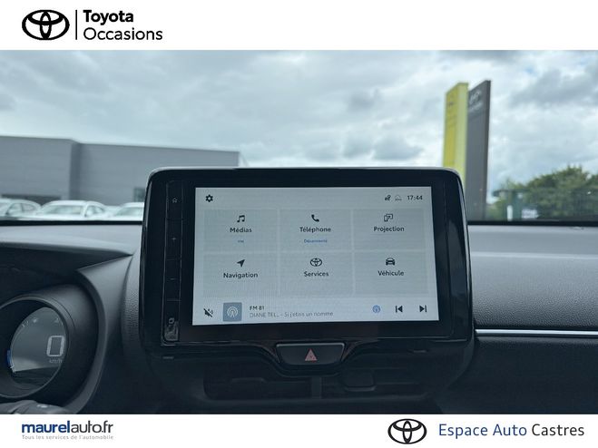 Toyota Yaris Yaris Cross Hybride 116h 2WD Design 5p White de 2023
