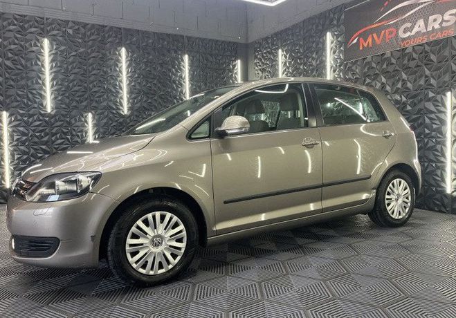 Volkswagen Golf Plus 1.6 TDI 105CH BLUEMOTION TECHNOLOGY TREN Gris de 2011