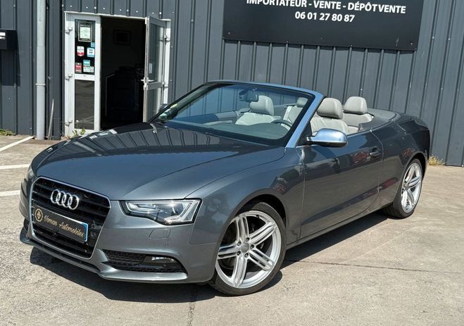 Audi A5 2.0 tdi 177 ch avus Gris de 2012