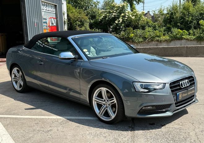 Audi A5 2.0 tdi 177 ch avus Gris de 2012