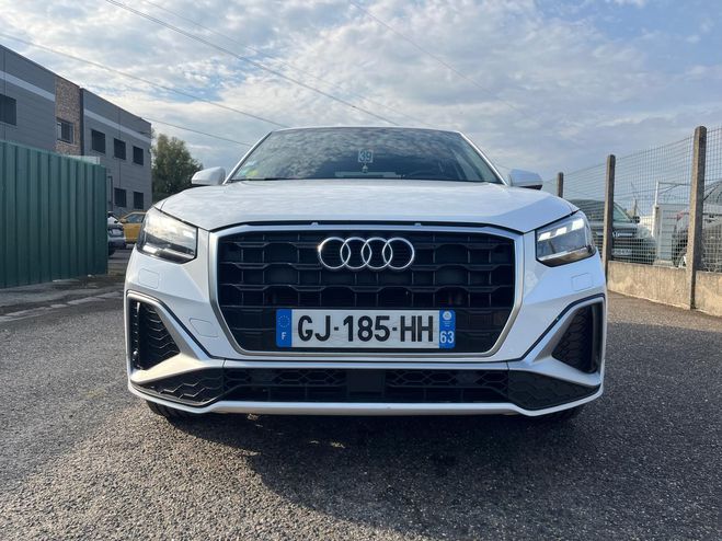 Audi Q2 30 TDI 116ch  S line S tronic 7 cockpit Blanc de 2022