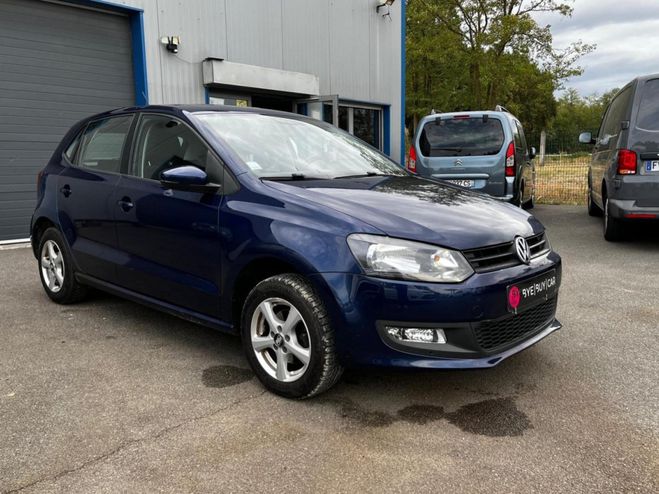 Volkswagen Polo 1.2i 70 CH V 5 PORTES Trendline GARANTIE BLEU FONCE de 2013