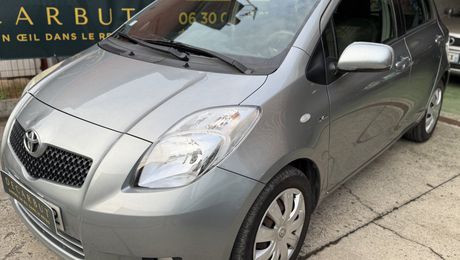 Toyota Yaris D4D Luna 2008 d'occasion a Sin-le-Noble (59)