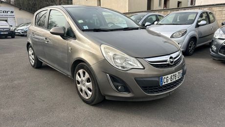 Opel Corsa 1.3 CDTI 75 ch Essentia 2012 d'occasion a Villeneuve-Saint-Georges (94)