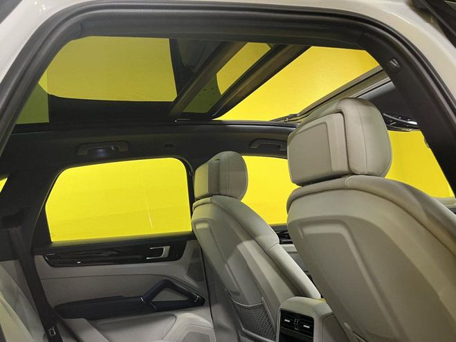 Porsche Cayenne 3.0i V6 - 462 cv- BVA Tiptronic S - E-Hy BLANC de 2021