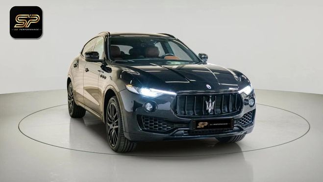 Maserati Levante V6 3.0 DIESEL 275 CH * GRANLUSSO * 4X4 * Noir de 2017