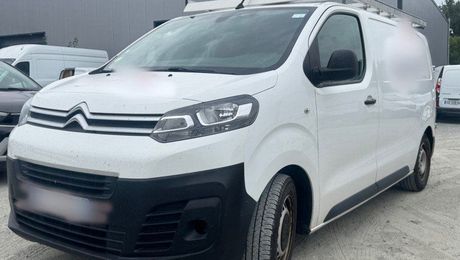 Citroen Jumpy FG M 1.5 BLUEHDI 120CH S&S CLUB 2022 d'occasion a Gardonne (24)