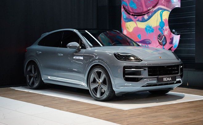 Porsche Cayenne IIII I E-Hybride COUPE 3.0 V6 470ch Fran Gris de 2024