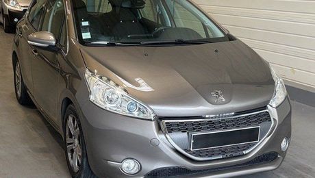Peugeot 208 1.6 e-hdi 92 ch allure paiement en 3-4 f 2012 d'occasion a Saint-Brice-sous-For�t (95)