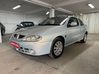 voir détails -Renault Megane COUPE 1.6 16V 110CH PRIVILEGE/ DISTRI / à Moirans (38) Voir détails -Renault Megane COUPE 1.6 16V 110CH PRIVILEGE/ DISTRI / à Moirans (38)