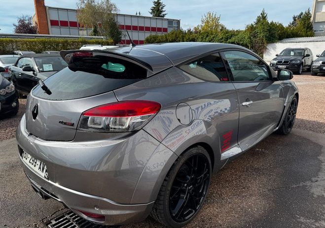 Renault Megane iii coupe 2.0t 250ch sport Gris de 2010