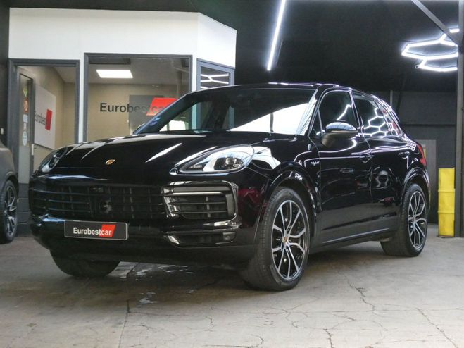 Porsche Cayenne (9YA) 3.0 V6 462CH E-HYBRID Noir de 2020