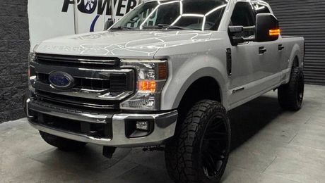 Ford F250 F-250 Super Duty XLT 4x4 4dr Crew Cab 6. 2020 d'occasion a Paris (75)