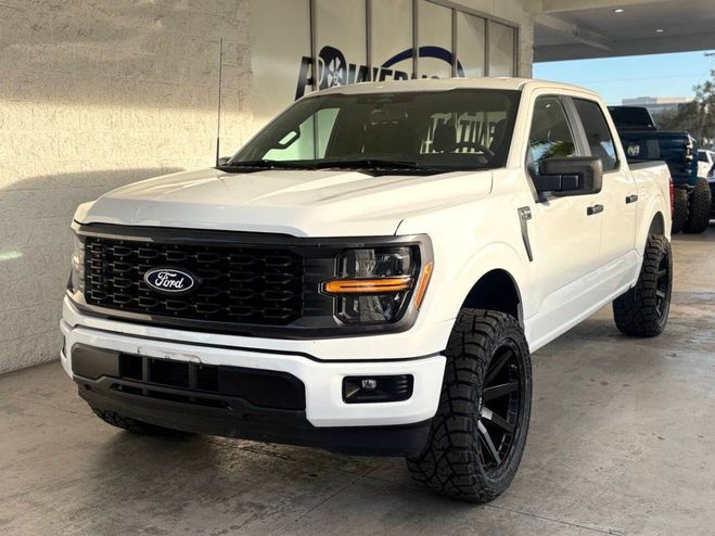 Ford F150 F-150 STX 4x2 4dr SuperCrew 5.5 ft. SB Blanc de 2025