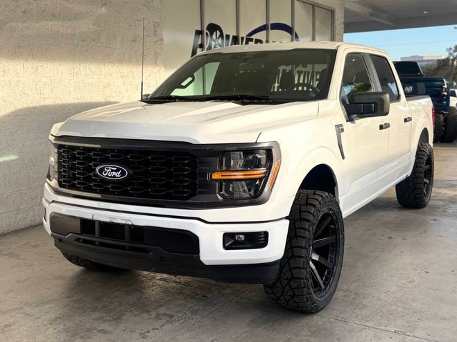 Ford F150 F-150 STX 4x2 4dr SuperCrew 5.5 ft. SB Blanc de 2025