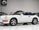 Porsche 911 CARRERA 2 CABRIOLET (FIVE-SPEED MANUAL)  &agrave; Paris (75)