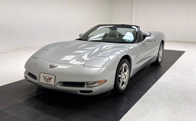 Chevrolet Corvette Convertible Gris Argent de 2000