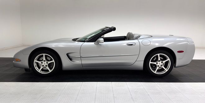 Chevrolet Corvette Convertible Gris Argent de 2000