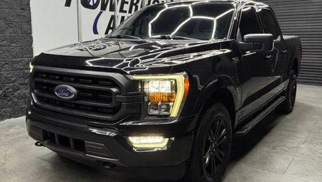 Ford F150 F-150 XLT 4x4 4dr SuperCrew 5.5 ft. SB 2022 d'occasion a Paris (75)