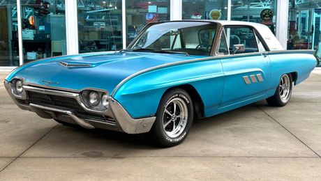 Ford Thunderbird Base 1963 d'occasion a Paris (75)