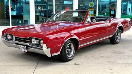 Oldsmobile 442 1967 d'occasion a Paris (75)